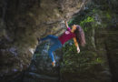 Daniela Feroleto che fa un duro Boulder strapiombante